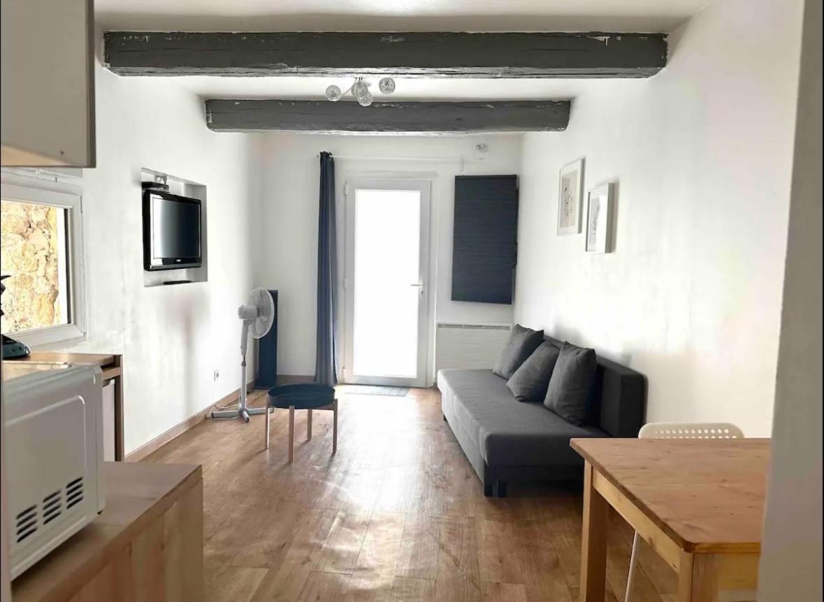 Chez Camille Et David Apartment ซอร์กส์ ภายนอก รูปภาพ